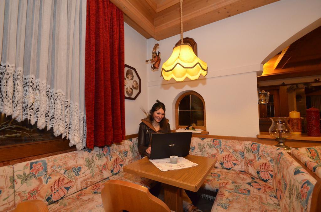 Hotel Albe Rocca Pietore Ngoại thất bức ảnh