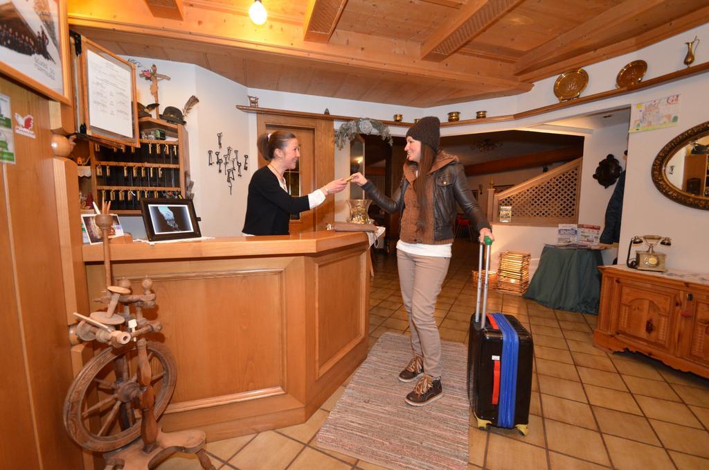 Hotel Albe Rocca Pietore Ngoại thất bức ảnh